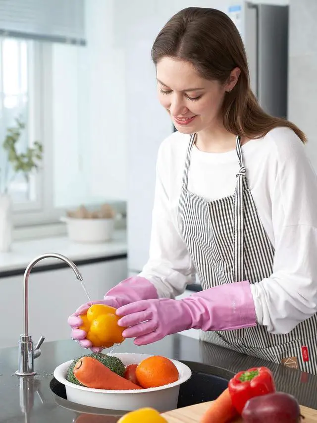 Alt view image 3 of 6 - LANON wahoo Cleaning Gloves with Cotton Flocked Liner, Mauve Mist, Medium