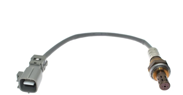 Alt view image 6 of 7 - Oxygen sensor 89465-06050