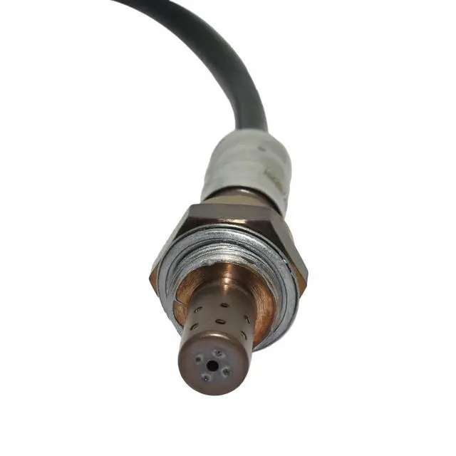 Alt view image 2 of 7 - Front Oxygen Sensor 9202575