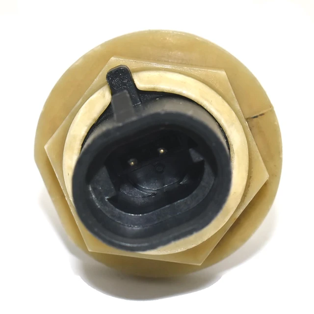 Alt view image 3 of 7 - 04800878 Speed Sensor