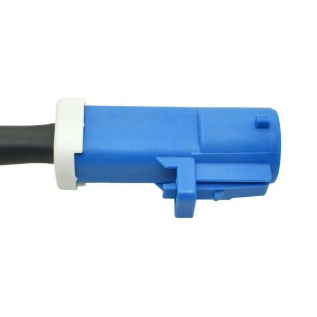 Alt view image 3 of 7 - Oxygen sensor (rear left/right) F85Z-9G444-BA