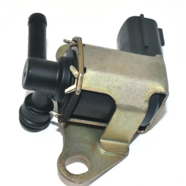 Alt view image 6 of 7 - Solenoid valve K5T46695 with magnet