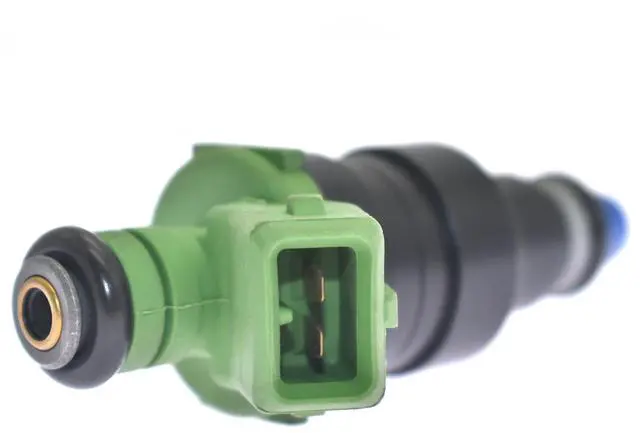 Alt view image 3 of 7 - Fuel injector IW-031, general cargo