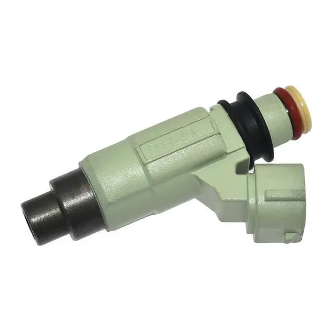 Alt view image 5 of 7 - Fuel injector CDH240E