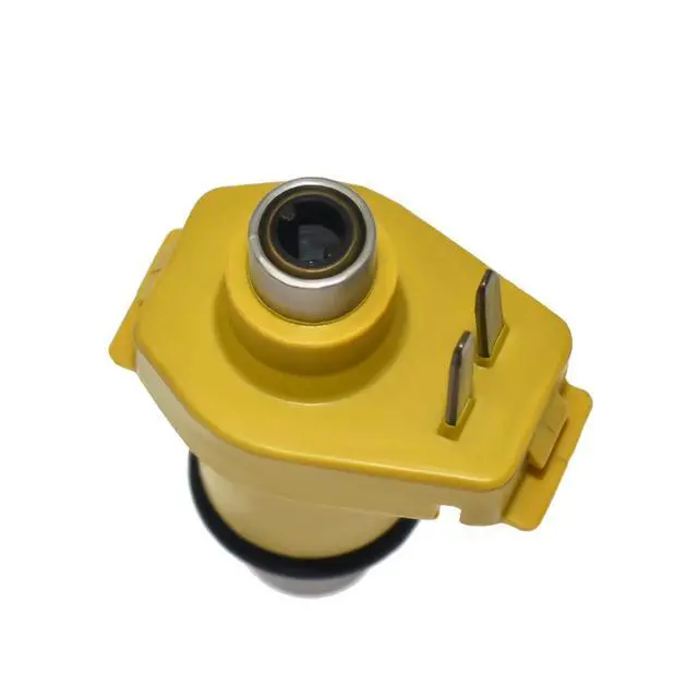 Alt view image 5 of 7 - Fuel injector 5D7-13770-00, general cargo