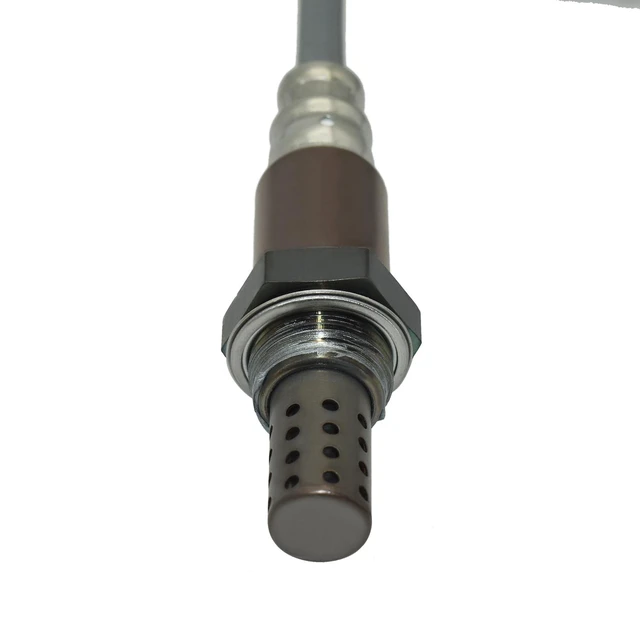 Alt view image 7 of 7 - Oxygen sensor 1588A144
