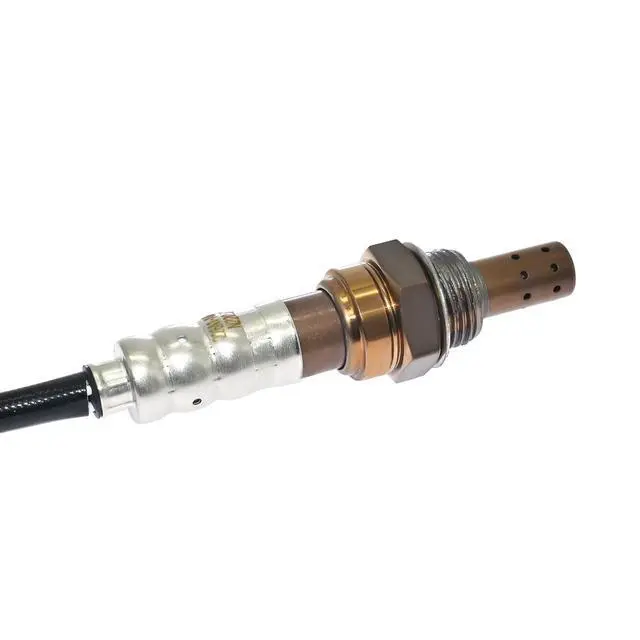 Alt view image 2 of 7 - Oxygen Sensor (Front) 226A1-AM601