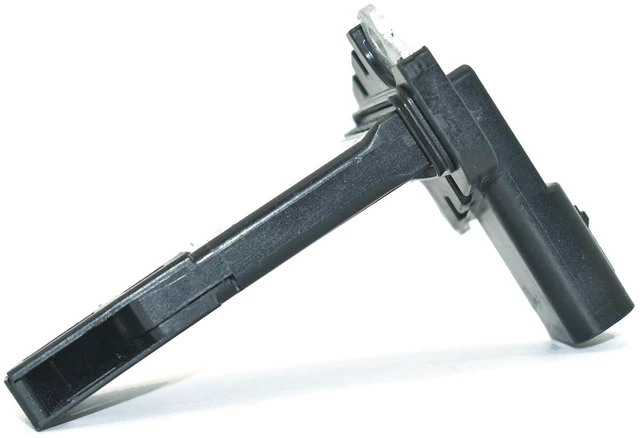 Alt view image 3 of 7 - Air flow meter 7M51-12B579-BB General cargo