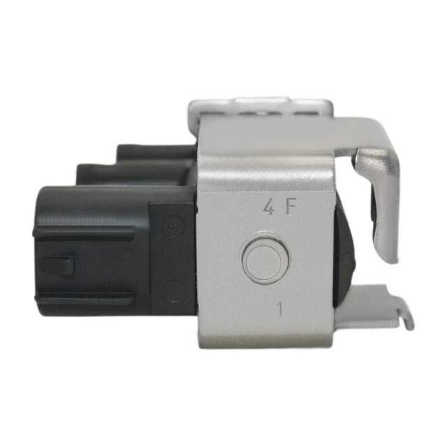 Alt view image 3 of 7 - Solenoid valve 25860-75230 with magnet