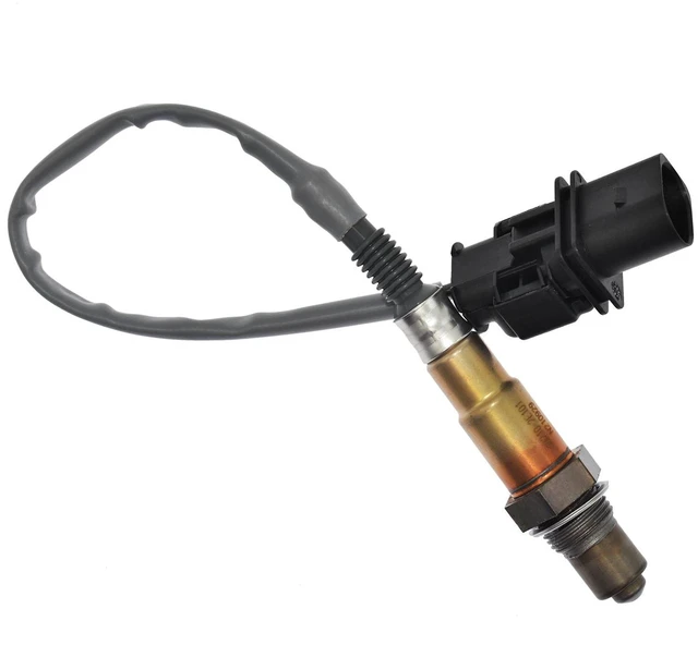 Main image of Front oxygen sensor 39210-2E101