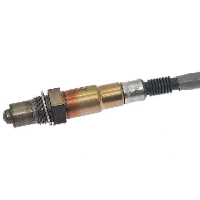 Alt view image 5 of 7 - Front oxygen sensor 39210-2E101