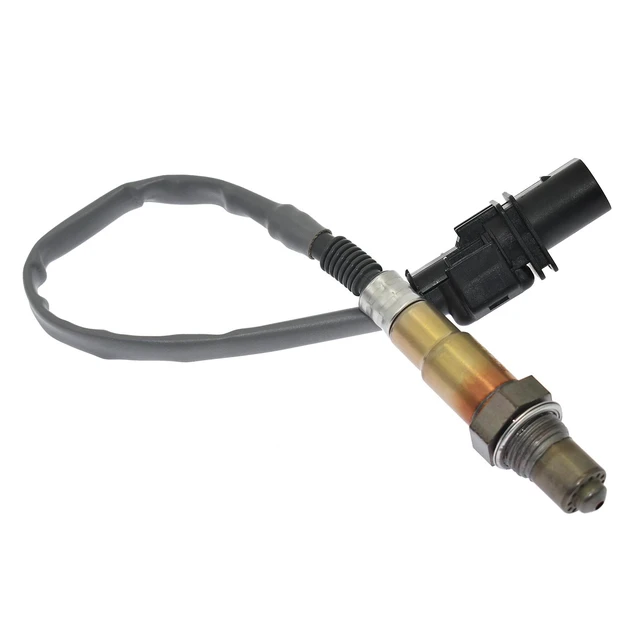 Alt view image 7 of 7 - Front oxygen sensor 39210-2E101