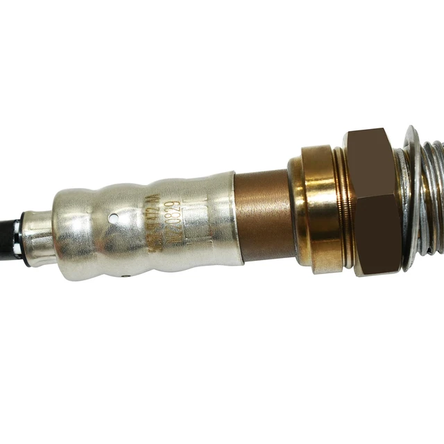 Alt view image 3 of 7 - Front oxygen sensor 5C5Z-9F472-AA