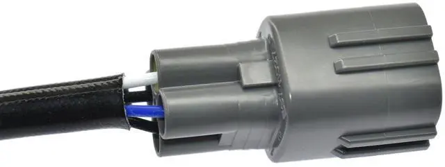 Alt view image 7 of 7 - Oxygen sensor 89465-80034