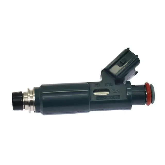 Alt view image 4 of 7 - Fuel injector 23250-22010P4, general cargo