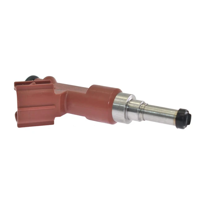 Alt view image 4 of 7 - Six fuel injectors 23250-31050 P6