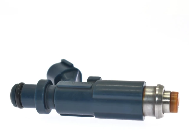 Alt view image 7 of 7 - Fuel injector 23250-46080P8, general cargo