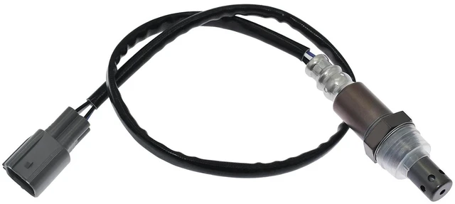 Alt view image 3 of 7 - Oxygen Sensor (Front) 89467-48050