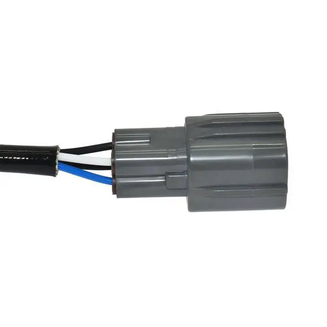 Alt view image 2 of 7 - Oxygen Sensor (Front) 89467-33040