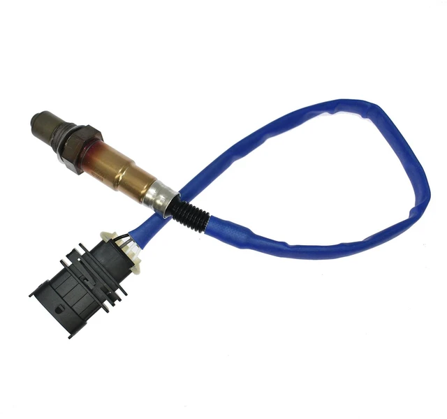 Alt view image 4 of 7 - Oxygen sensor 55572993 213-4764 general cargo
