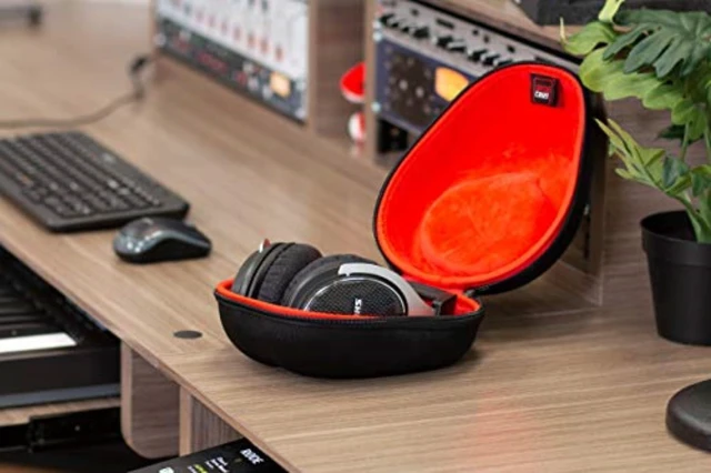 Alt view image 4 of 7 - Cases Molded Case for Folding & Non-Folding Headphones; Black (G-Headphone-CASE)