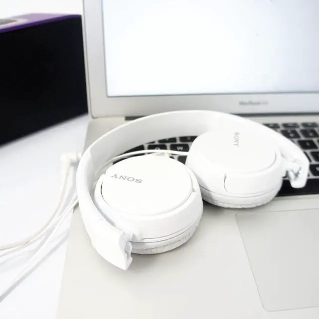 Alt view image 7 of 7 - Over On Ear Best Stereo Extra Bass Portable Headphones Headset for Apple iPhone iPod/Samsung Galaxy / mp3 Player / 3.5mm Jack Plug Cell Phone (White)