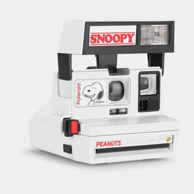 Main image of Polaroid 600 Snoopy Instant Film Camera