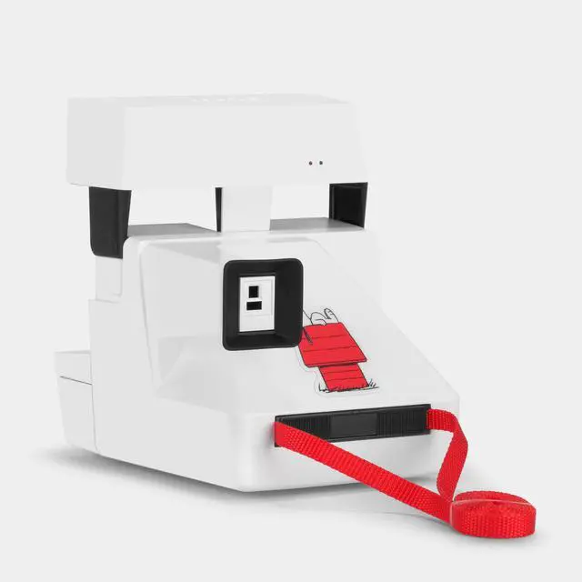 Alt view image 3 of 6 - Polaroid 600 Snoopy Instant Film Camera
