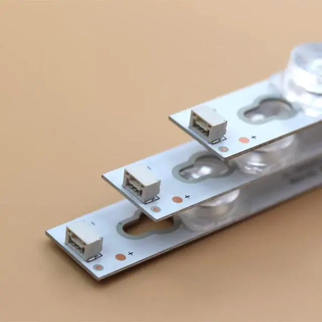 Alt view image 6 of 6 - 55S401 55S405 55S403 TOT_55D2900 LED Backlight Strip TV Replacement Part for 55 in TVs 55HR330M04B6 4C-LB5505