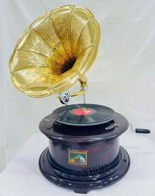 Alt view image 6 of 6 - Antique-Looking Replica Gramophone Vintage Gramophone Record Player, Wooden Base with Floral Carvings, Gold Horn Speaker (38X38X68 CM)