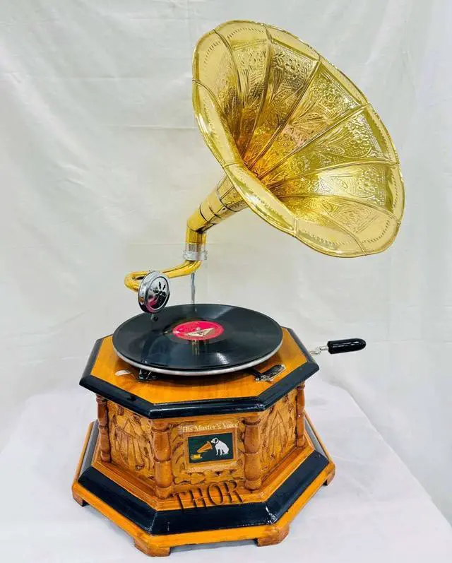 Alt view image 6 of 7 - Antique-Looking Replica Gramophone Vintage Gramophone Record Player, Wooden Base with Floral Carvings, Gold Horn Speaker (32X75X37 CM)