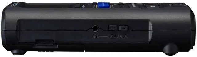 Alt view image 6 of 7 - Zoom R4 MultiTrak 32-Bit Float Recorder with 128GB Ultra UHS-I microSDXC Memory Card and Pistol Grip Tabletop Tripod