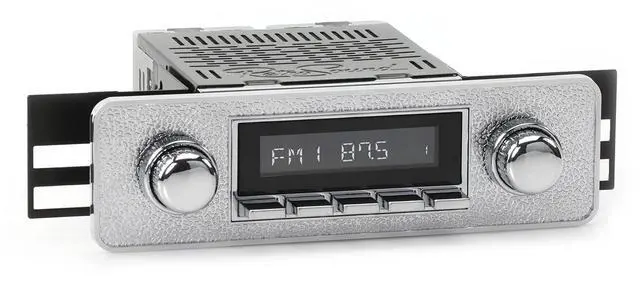 Main image of RetroRadio AM FM Stereo 06P-76P Chrome Compatible with 1968-79 Volkswagen Beetle