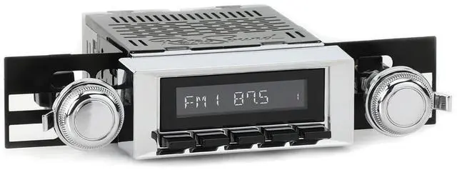 Main image of RetroRadio Compatible with 1968-70 Chevrolet Chevelle Features Include Bluetooth, AUX, AM/FM LACB-M1-117-120-03-73C1