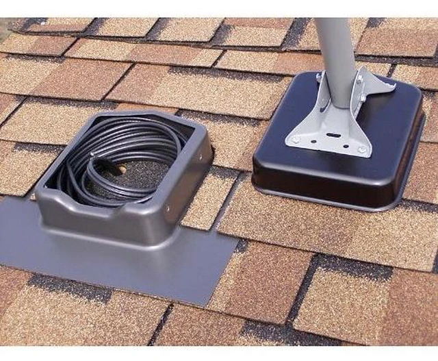 Main image of Commdeck Satellite Dish Mounting System