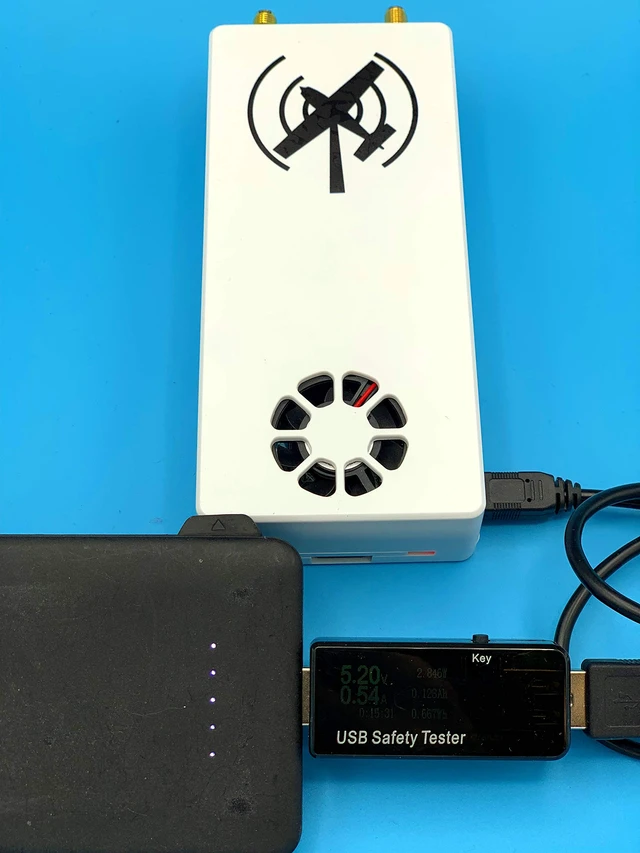 Alt view image 3 of 4 - 1090ES & UAT - Radios (Low Power UAT) and High Gain Antennas