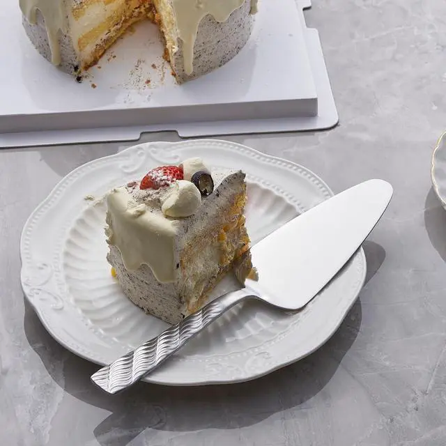 Alt view image 6 of 6 - Silver Cake Server, 9.4-inch Stainless Steel Pie Server Spatula, Pizza Server Set of 3, Dishwasher Safe
