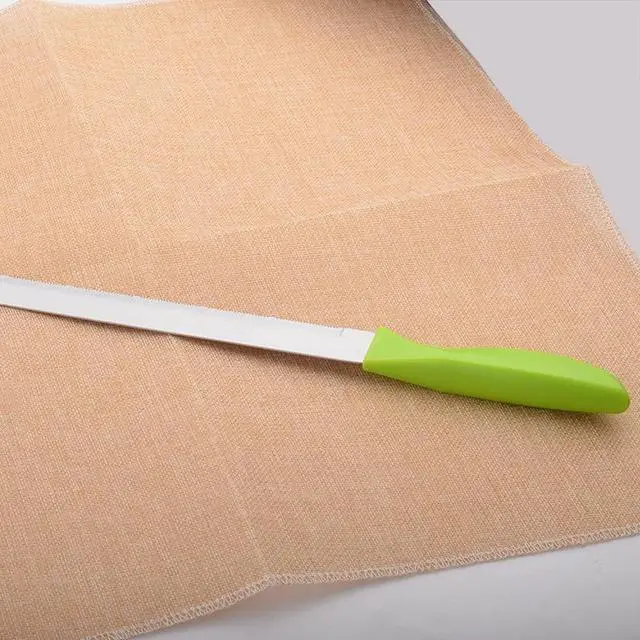 Alt view image 3 of 7 - 10Inch/12Inch Stainless Steel Cake Knife Plastic Handle Baking Pastry Spatulas Serrated Bread Knife Kitchen Baking Tool (12 inch)