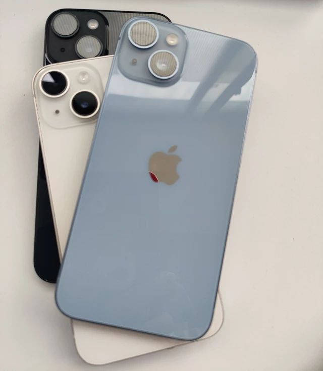 Alt view image 4 of 7 - Apple iPhone 14 Dual-SIM 256GB ROM + 6GB RAM (Only GSM | No CDMA) Factory Unlocked 5G Smartphone (Blue) - International Version