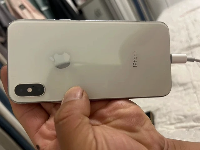 Alt view image 7 of 7 - MINT Apple iPhone XS 64GB Factory Unlocked 5.8" Super Retina OLED Capacitive Touchscreen 4GB RAM Dual Camera Smartphone - Space Gray