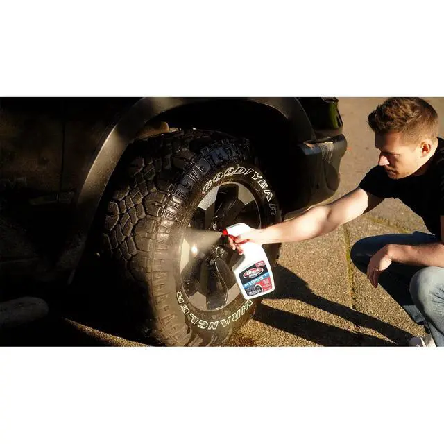 Alt view image 4 of 4 - Black Magic Bleche-Wite Tire Cleaner, 32 oz. - 120066