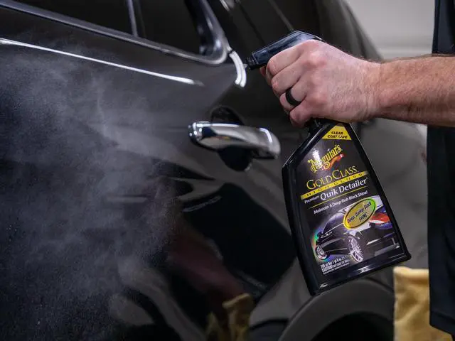 Alt view image 5 of 6 - Meguiar's Gold Class Premium Quik Detailer Spray Detailer for Rich Gloss, G7624, 24 Oz