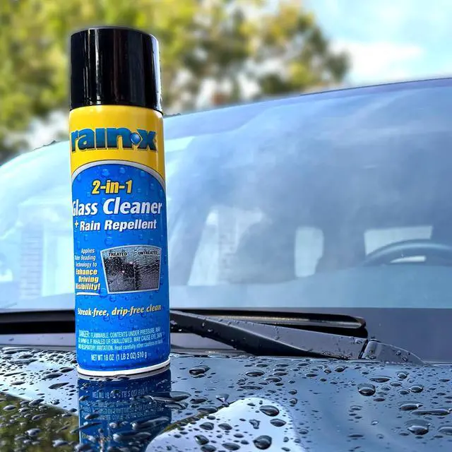 Alt view image 5 of 7 - RainX 2 in 1 Glass Cleaner and Rain Repellent, 18 Ounce Aerosol - 5080233W