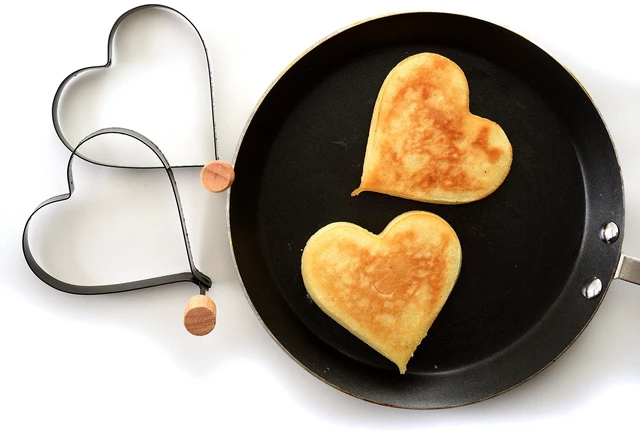 Alt view image 7 of 7 - Norpro Nonstick Heart Pancake/Egg Rings, Set of 2