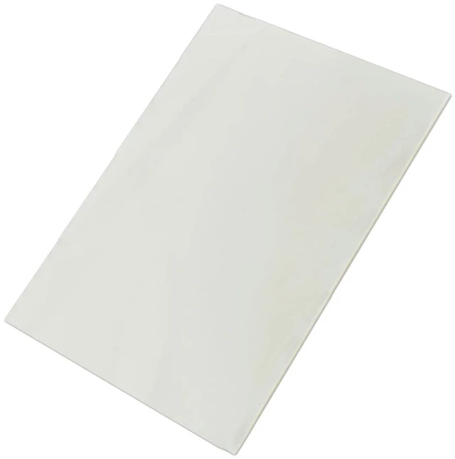Main image of Edible Rectangle Rice and Wafer Paper, 50 Count, 9x12.6 Inches for Candy Packaging or Food Decoration