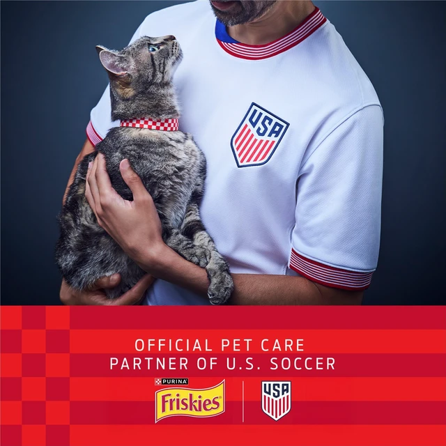 Alt view image 4 of 6 - Friskies Purina Party Mix Natural YUMS Catnip Cat Treats, 20 oz Canister