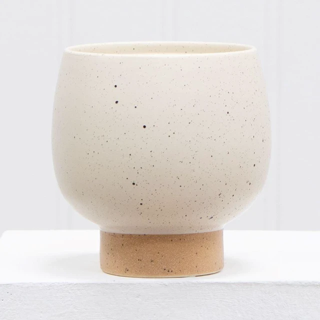 Alt view image 2 of 6 - Mainstays 5.5 in Cream Speckle Ceramic Indoor Planter with Tan Base