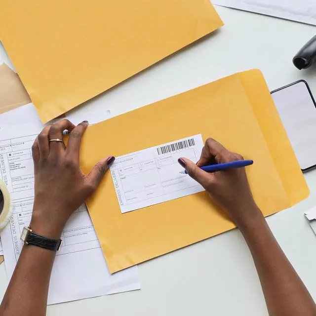 Alt view image 6 of 6 - 9x12 Catalog Mailing Envelopes - 24 Count, Self Seal Stay Flat Brown Kraft Envelopes, Heavy Duty Shipping Mailers for Documents, Photos & Letters, Peel & Seal Closure