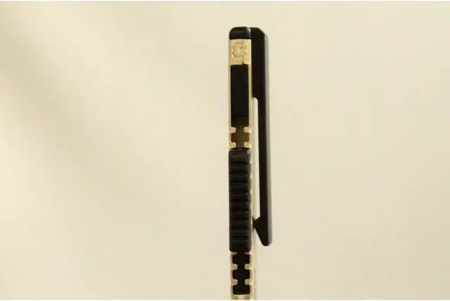 Alt view image 4 of 4 - Pentel Click Hyper Eraser (ZE32-Y)