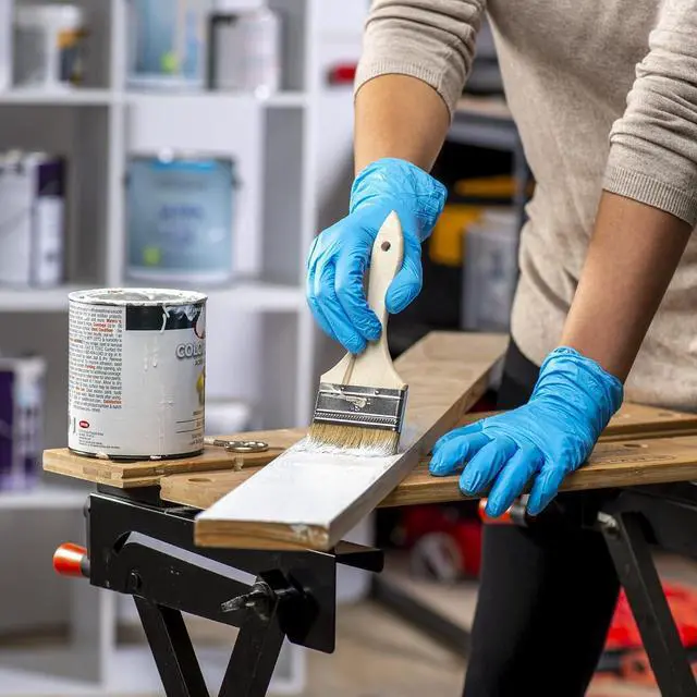 Alt view image 6 of 7 - Comfy Package Synthetic Vinyl Blend Disposable Plastic Gloves Non-Sterile, Powder & Latex Free